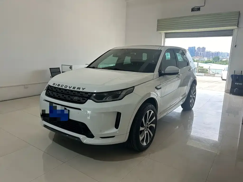 Land Rover Discovery Sport — фото 1