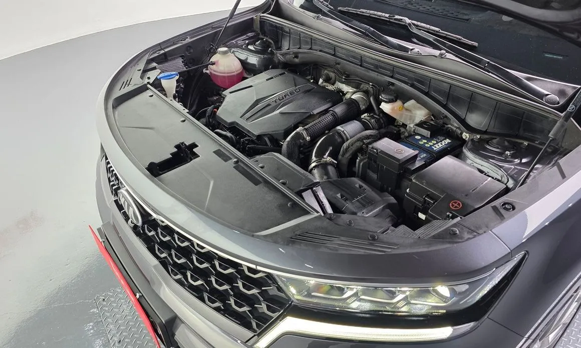 Kia Sorento — фото 7