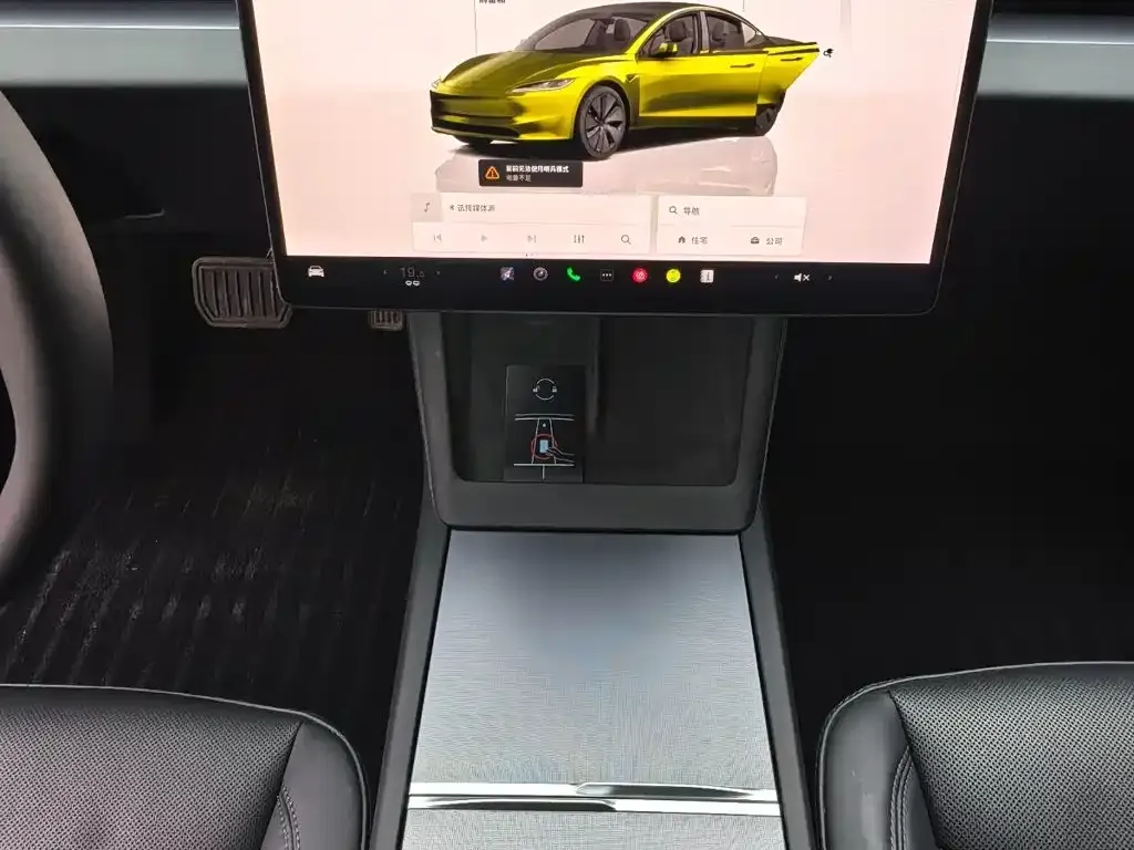Tesla Model 3 — фото 4