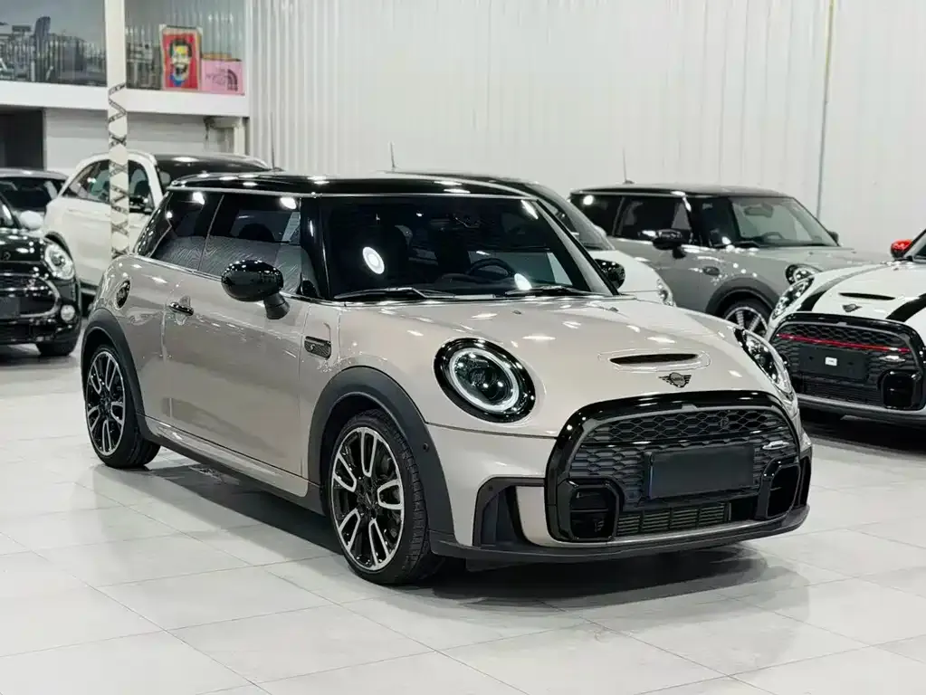 MINI Cooper (3-door) — фото 1