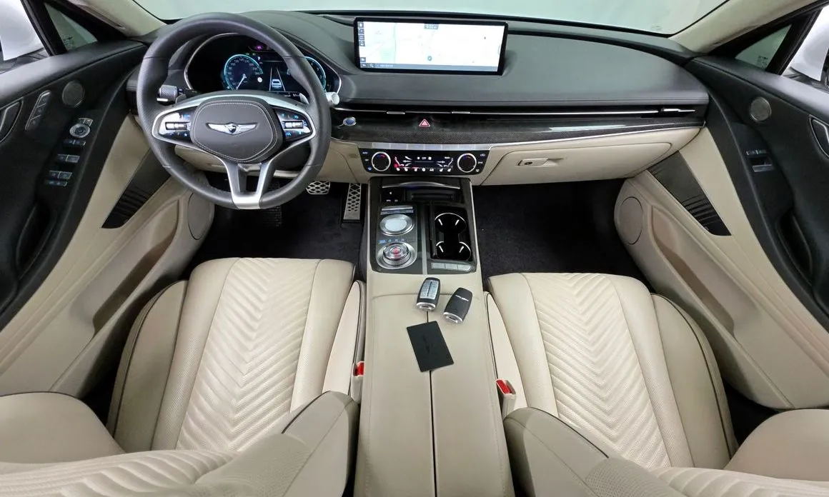 Genesis G80 — фото 10