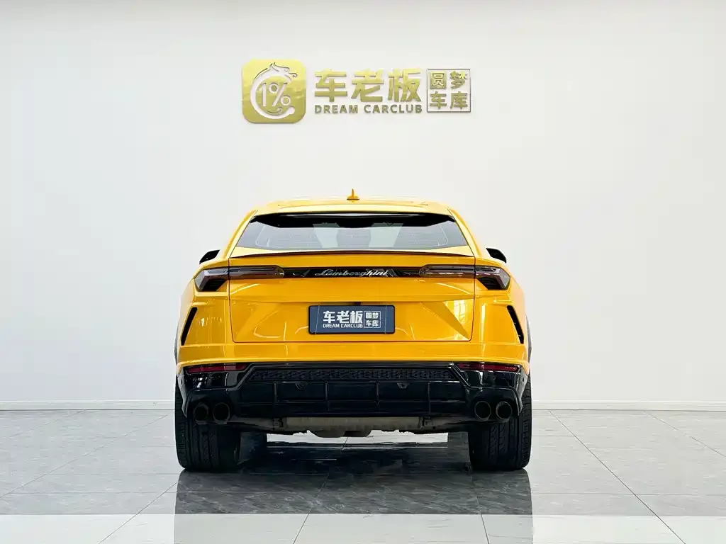 Lamborghini Urus — фото 10