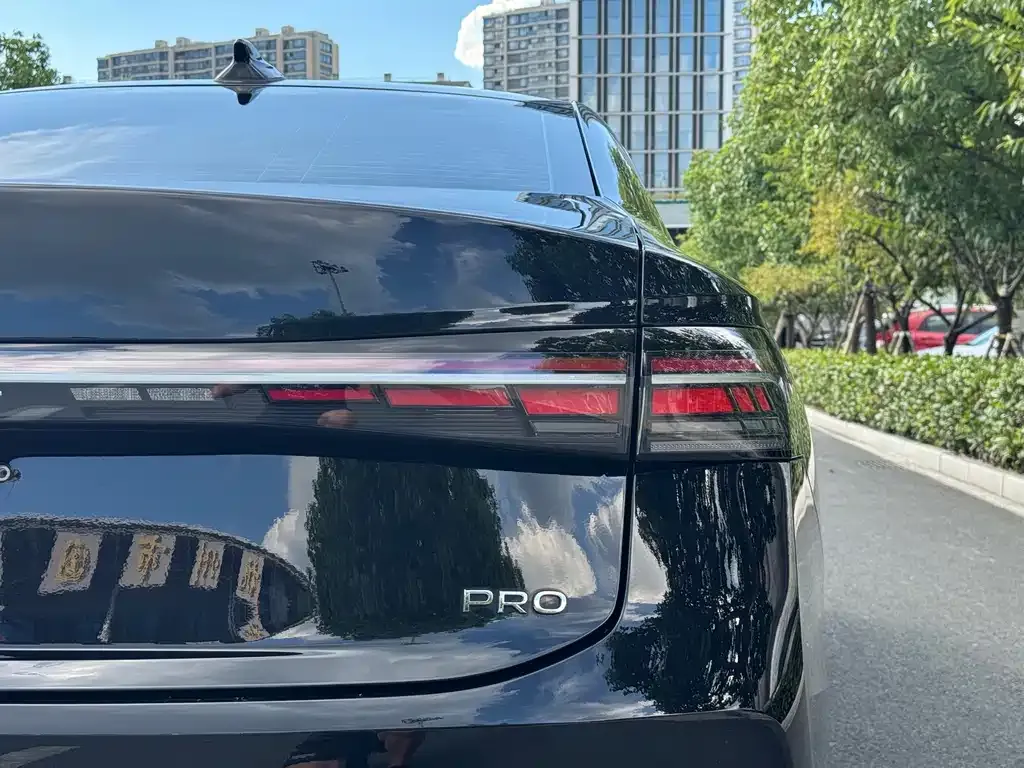 Volkswagen Passat — фото 3