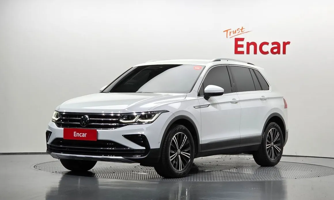 Volkswagen Tiguan — фото 1