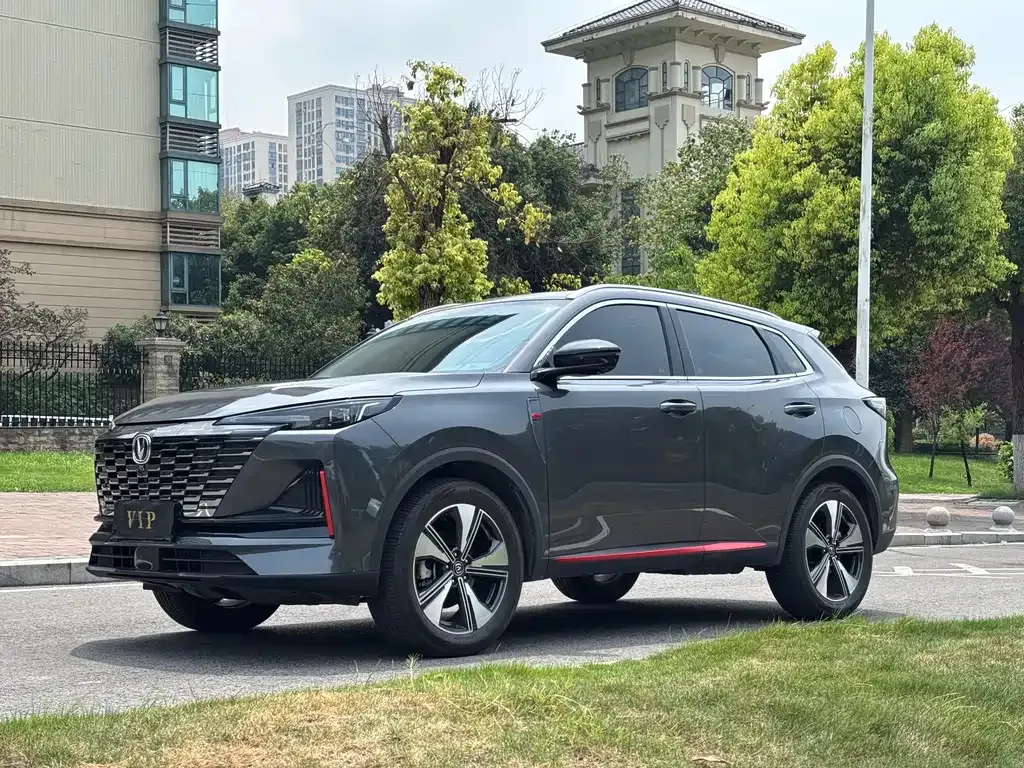 Changan CS55PLUS — фото 1