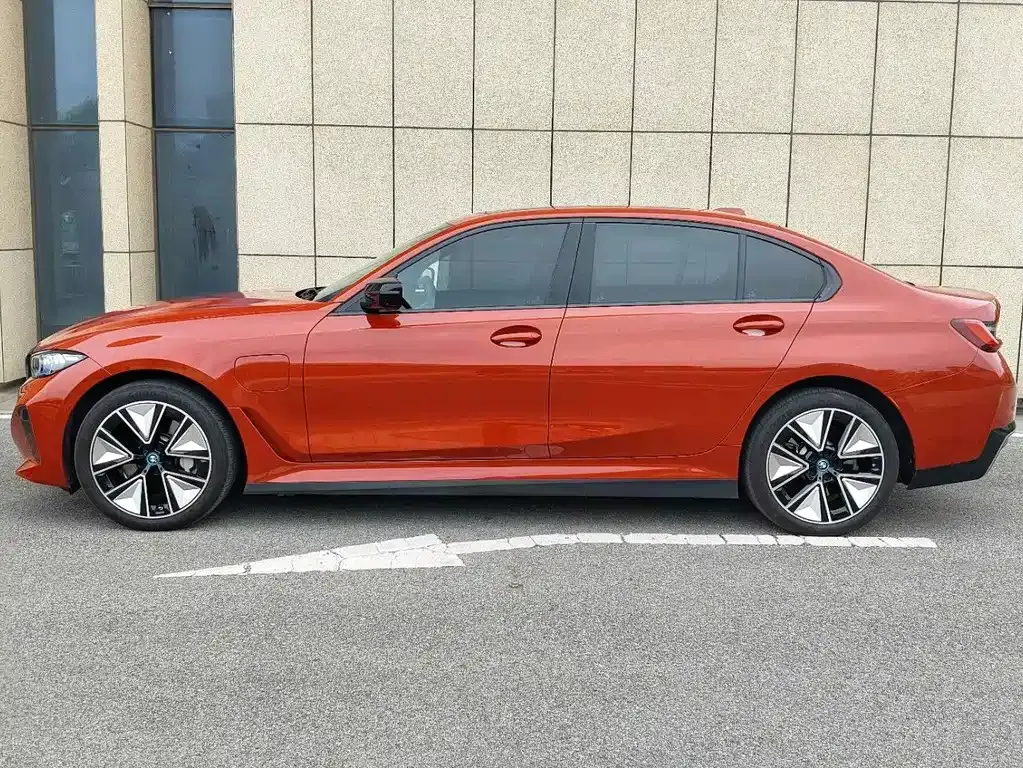 BMW i3 — фото 9