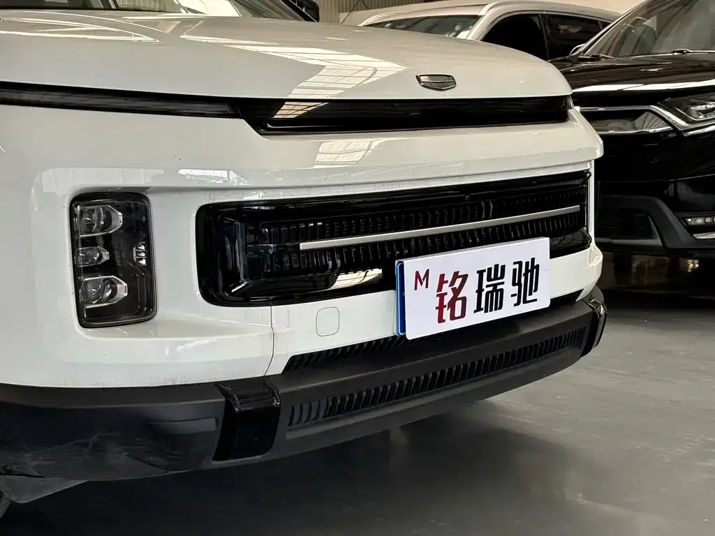 Geely Icon — фото 3