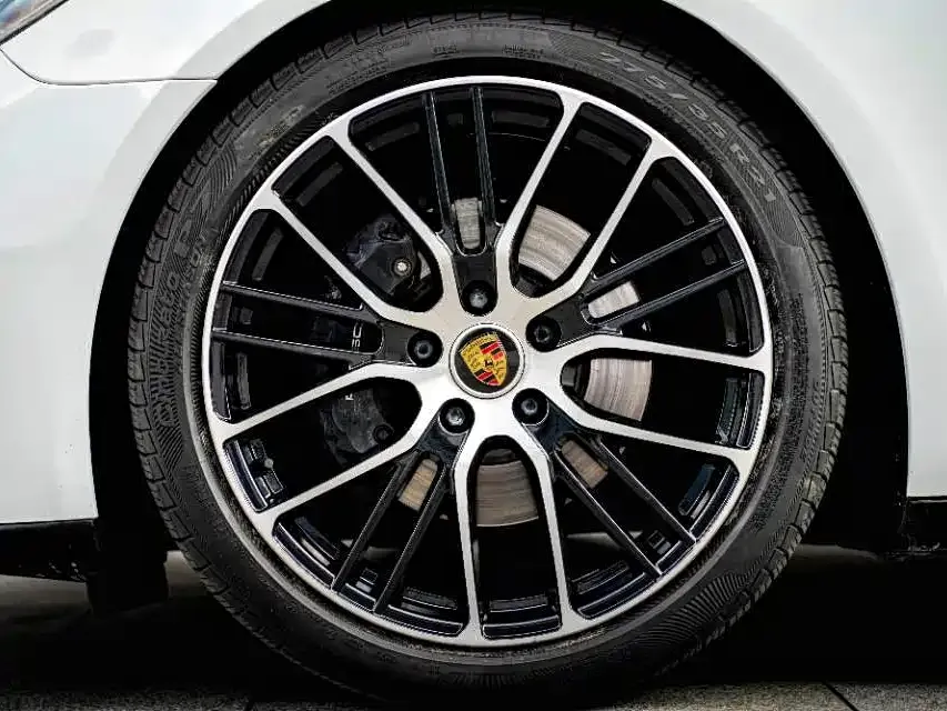 Porsche Panamera — фото 4
