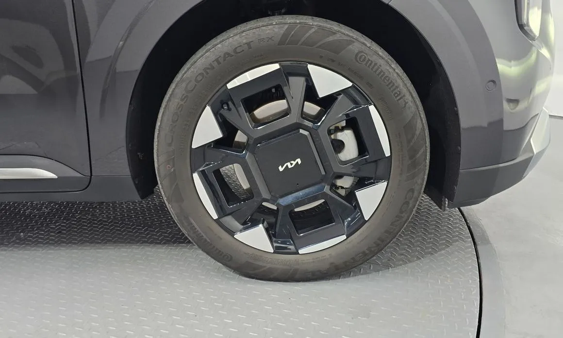 Kia Carnival — фото 10