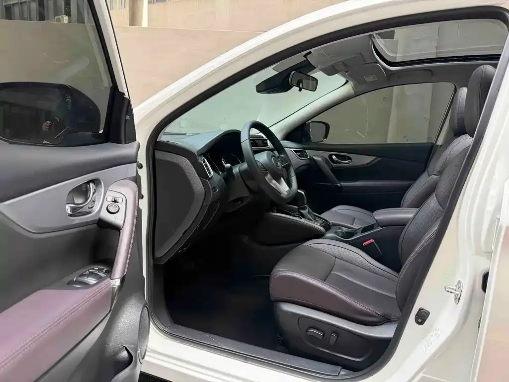 Nissan Qashqai — фото 2