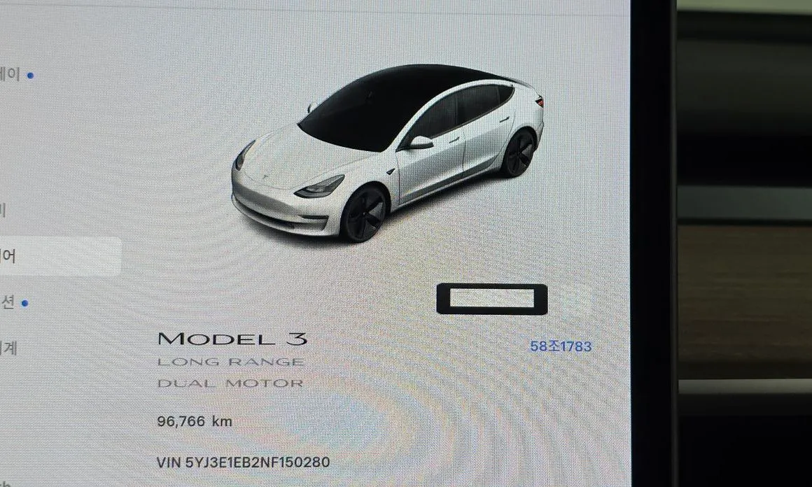 Tesla Model 3 — фото 10
