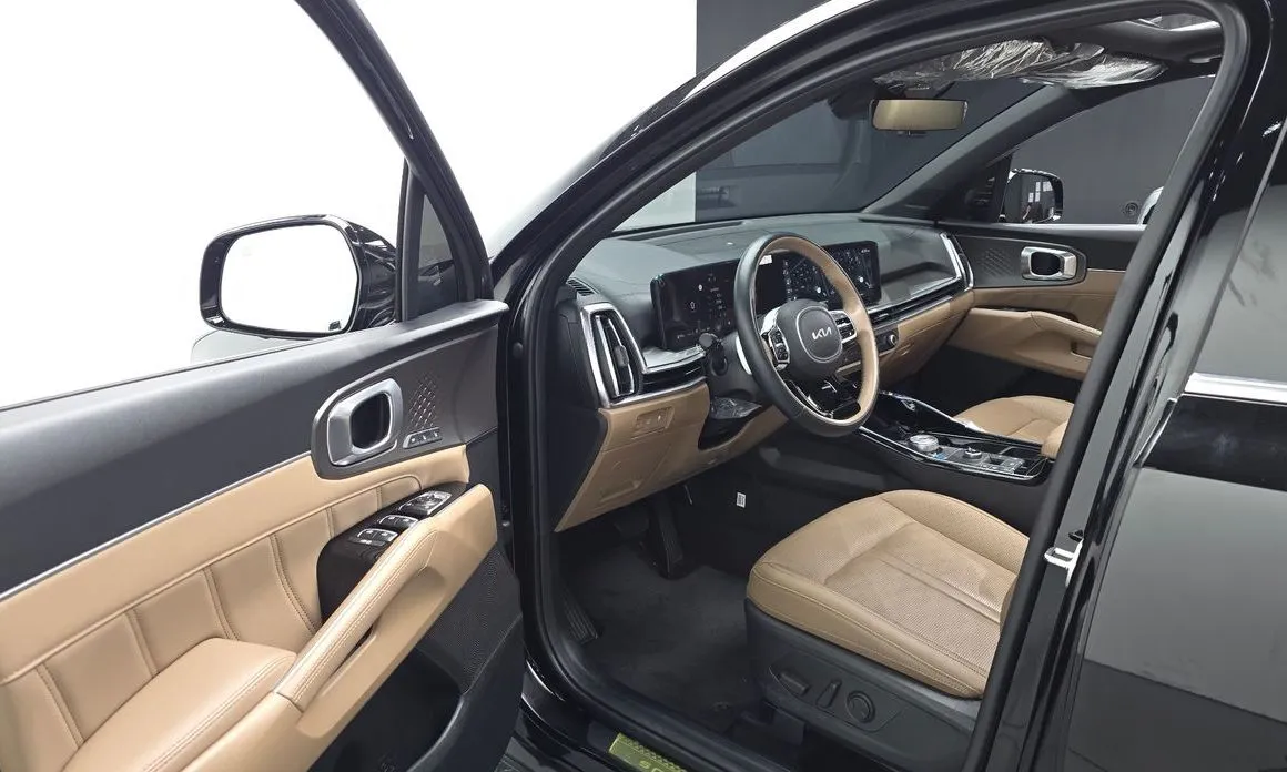 Kia Sorento — фото 5