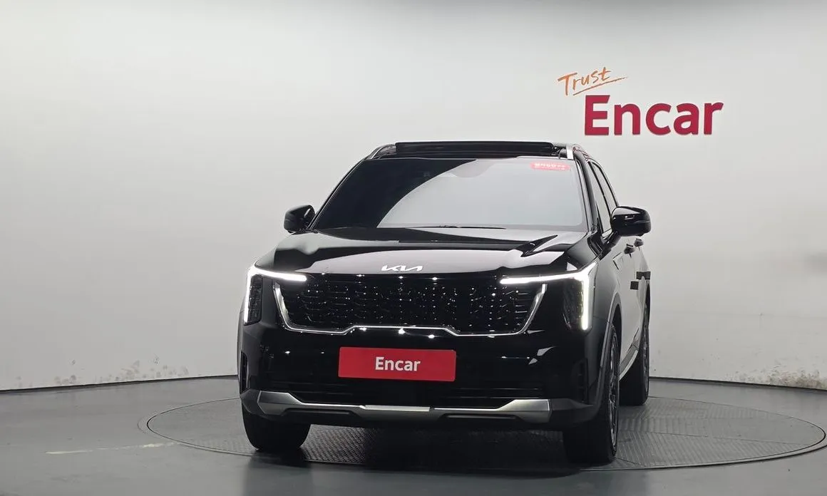 Kia Sorento — фото 8