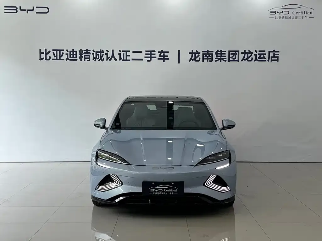 BYD Seal — фото 6