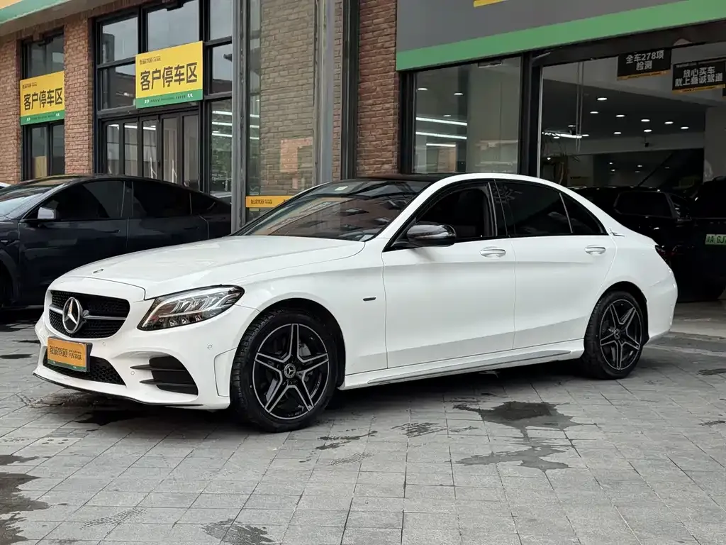 Mercedes-Benz C-Class — фото 3