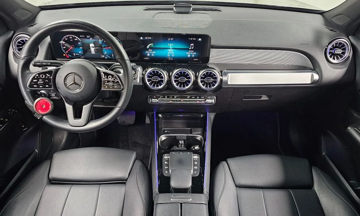 Mercedes-Benz GLB-Class — фото 6