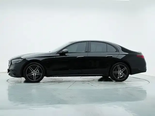 Mercedes-Benz E-Class (Import) — фото 3