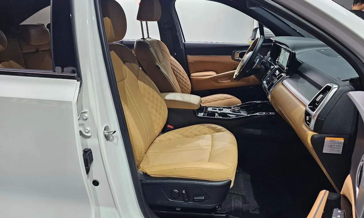 Kia Sorento — фото 4