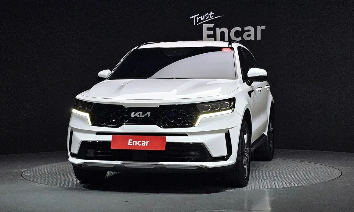 Kia Sorento — фото 5