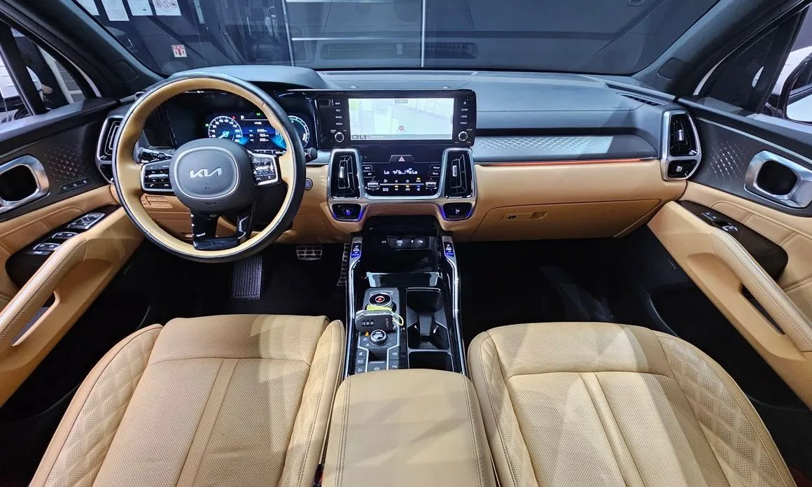 Kia Sorento — фото 7