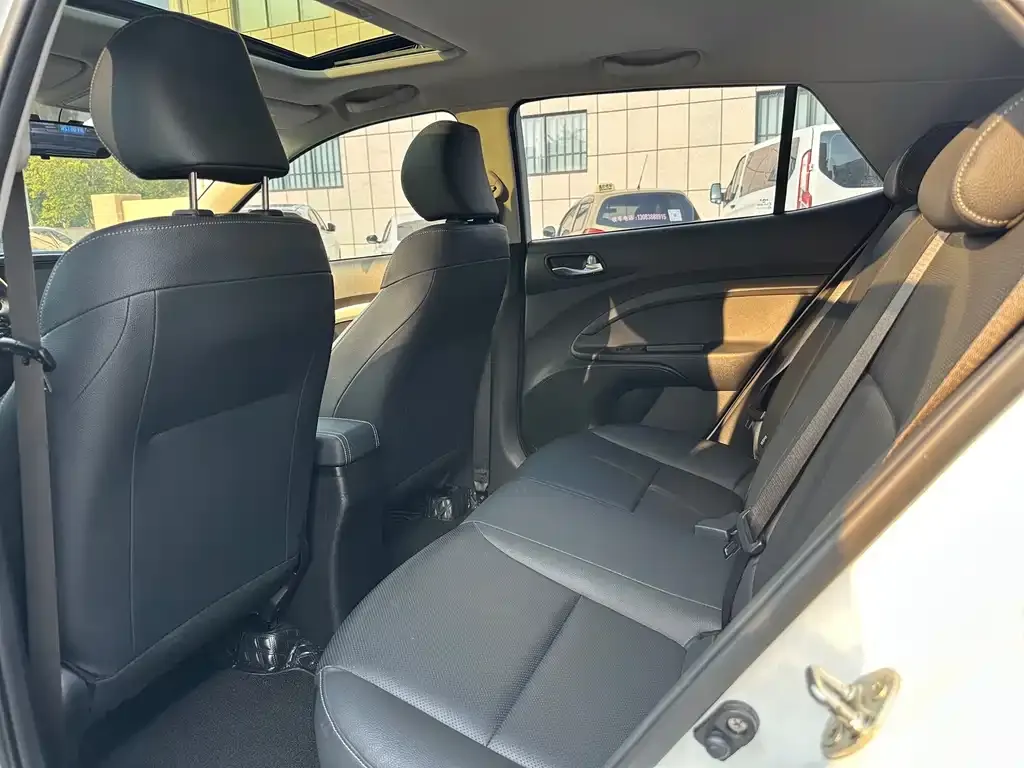 Kia KX1 — фото 4