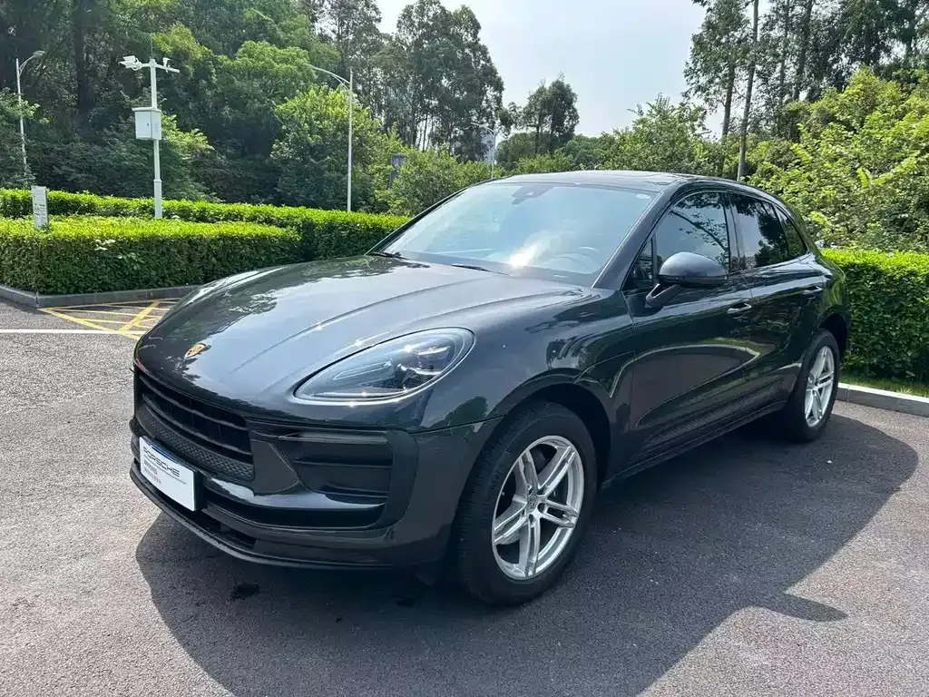Porsche Macan — фото 1