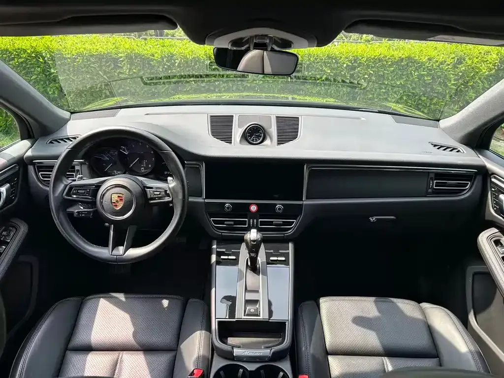 Porsche Macan — фото 3