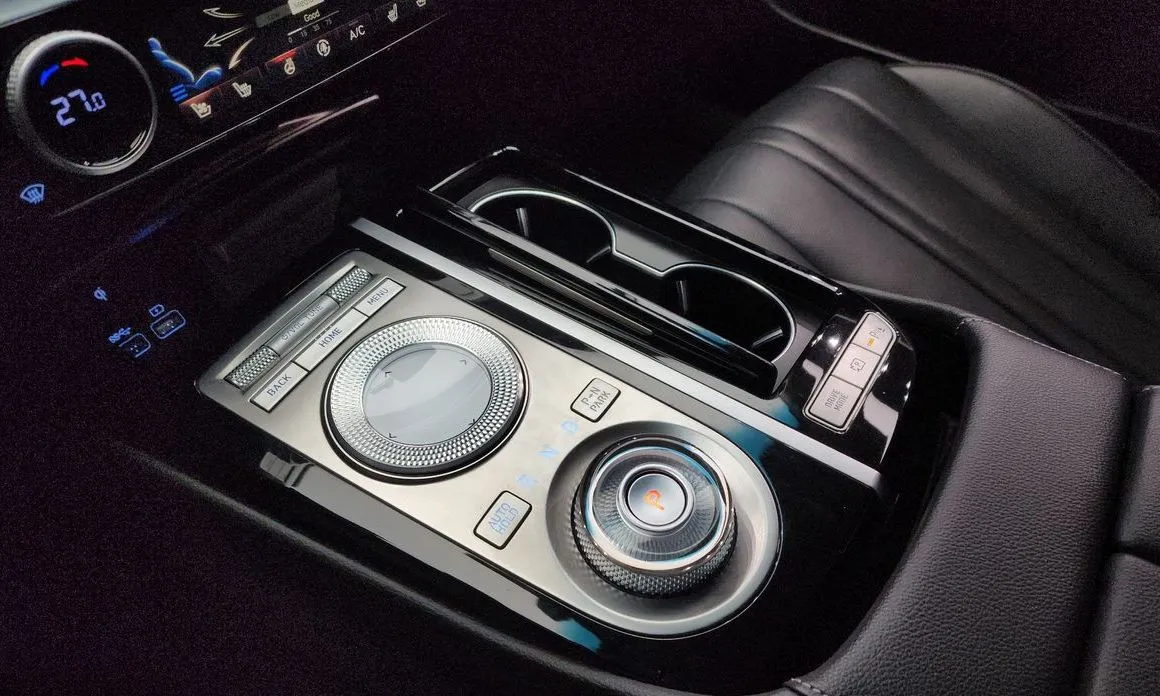 Genesis G80 — фото 10