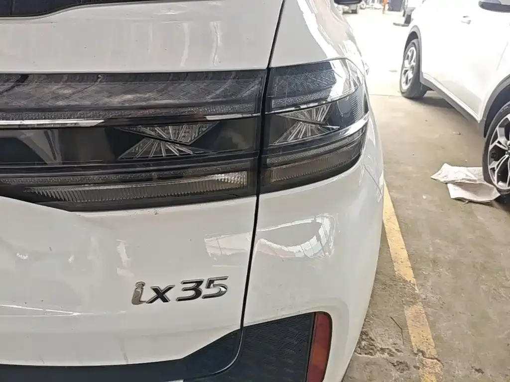 Hyundai ix35 — фото 10