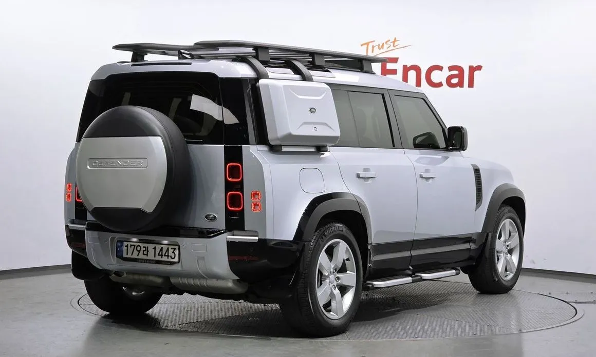 Land Rover Defender — фото 2