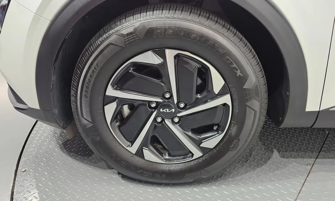 Kia Sportage — фото 5
