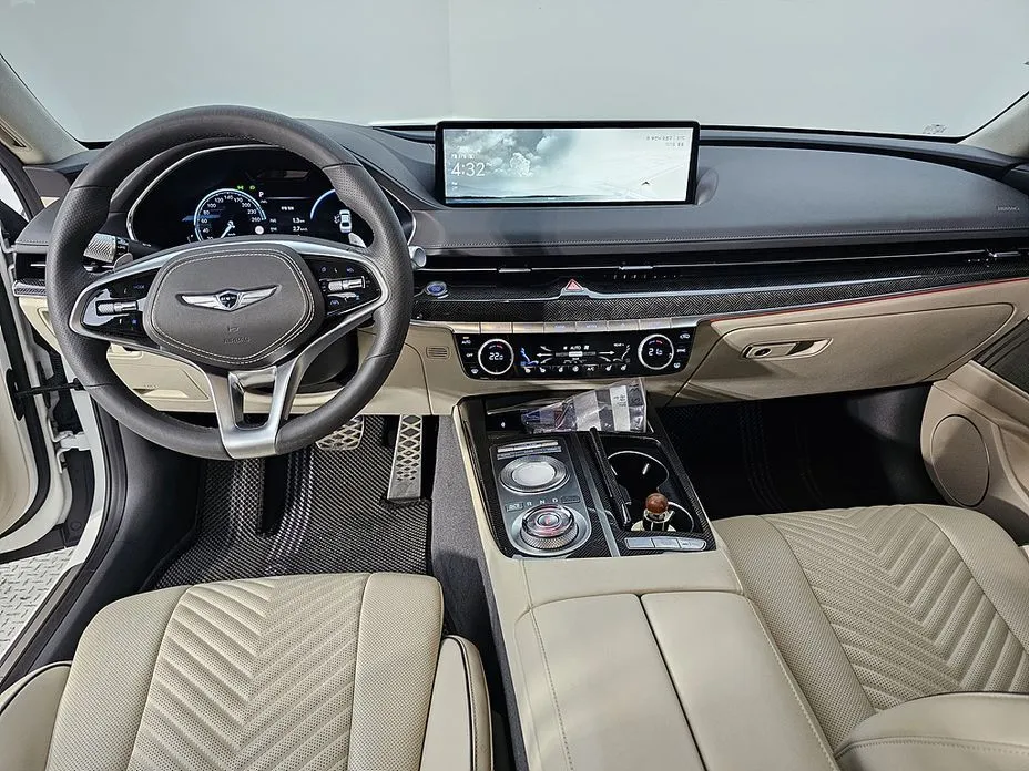 Genesis G80 — фото 9