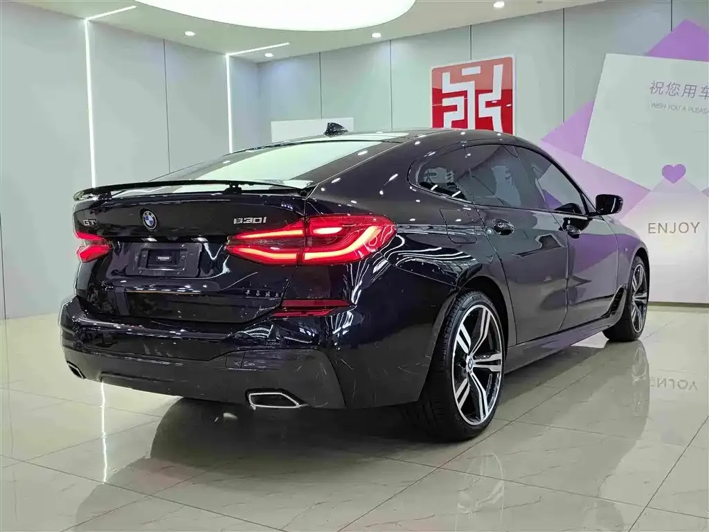 BMW 6 Series GT — фото 2