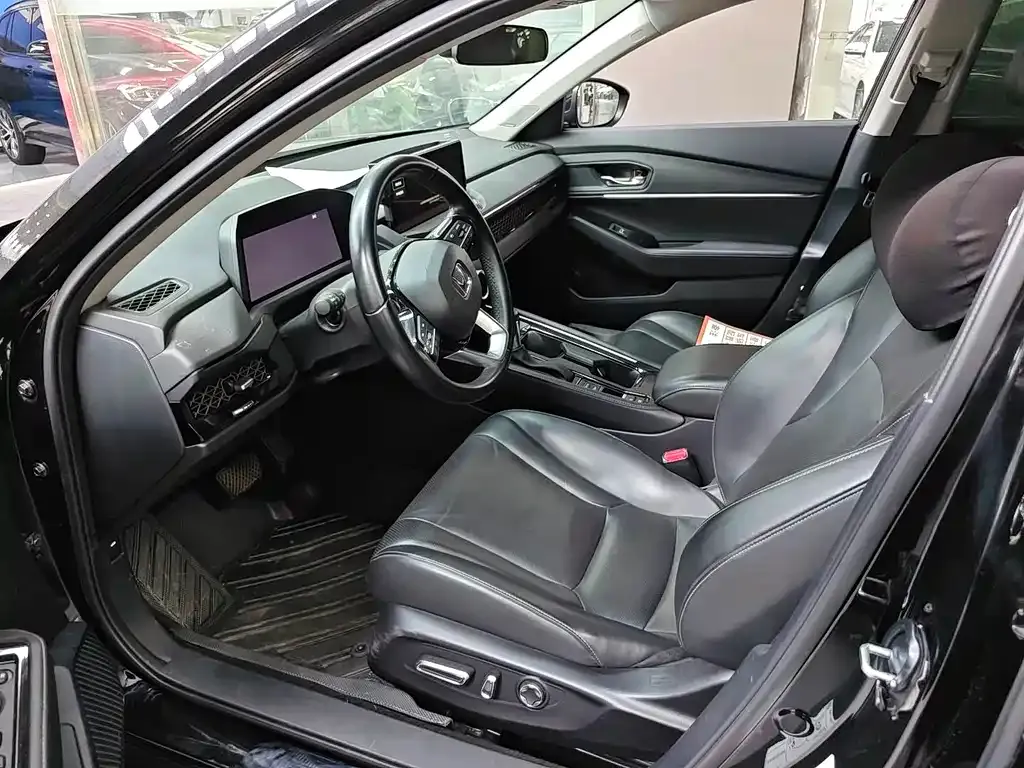 Honda Accord — фото 5