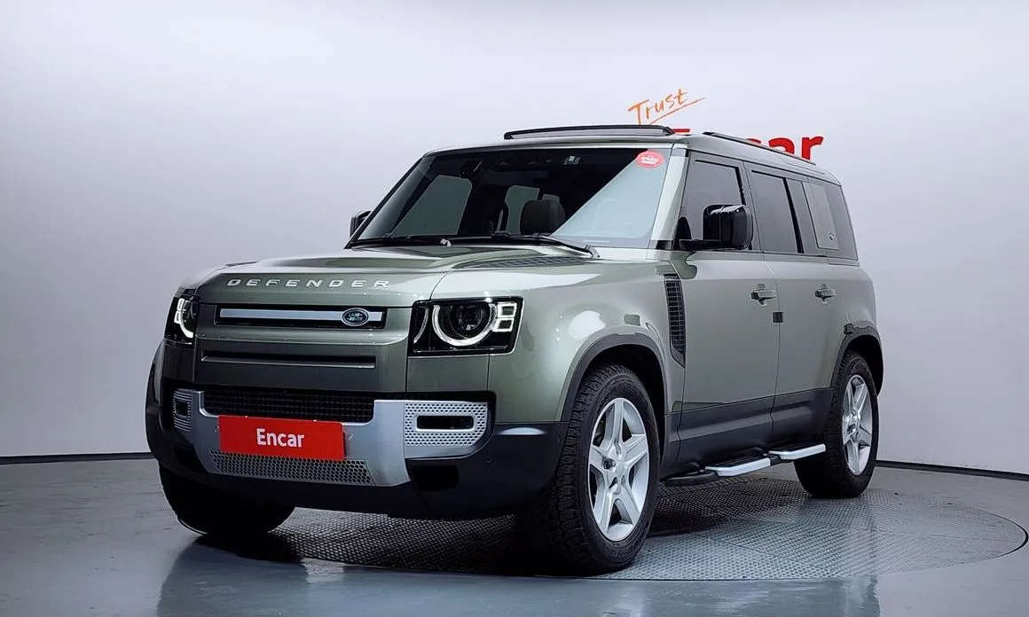Land Rover Defender — фото 1