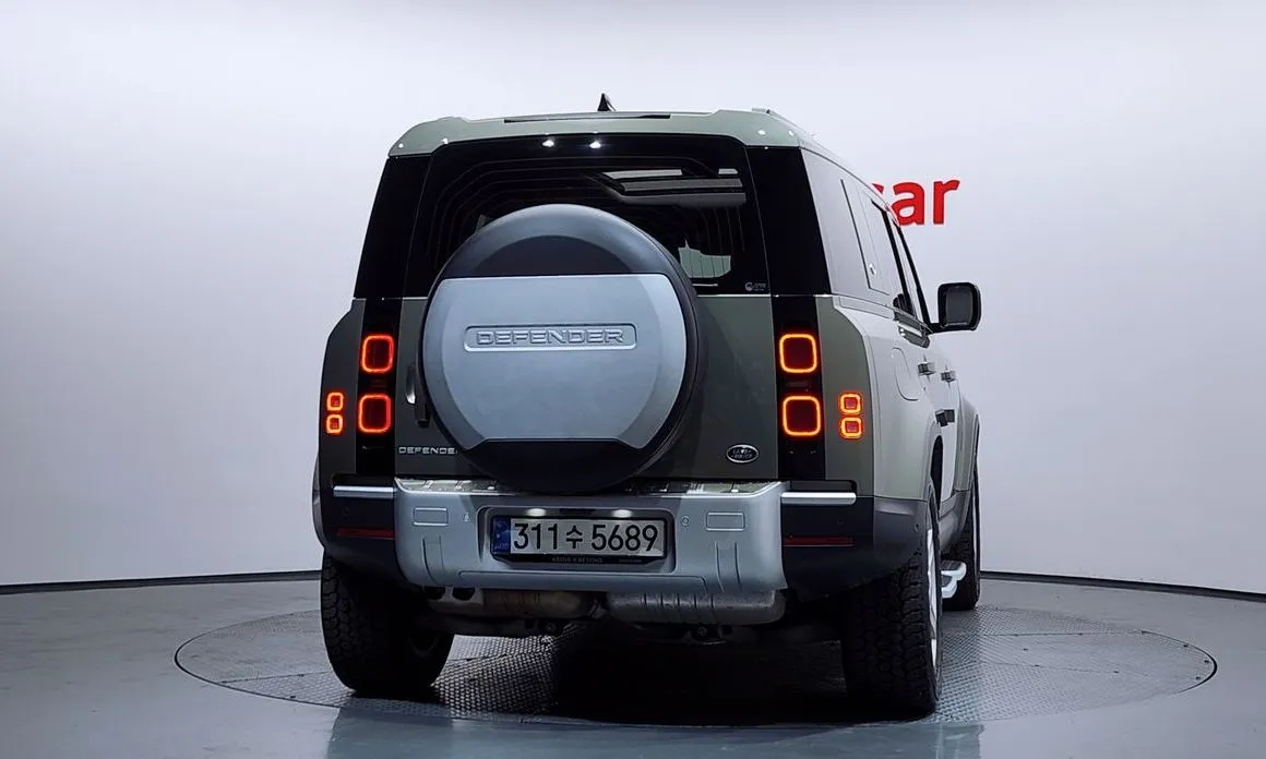 Land Rover Defender — фото 4