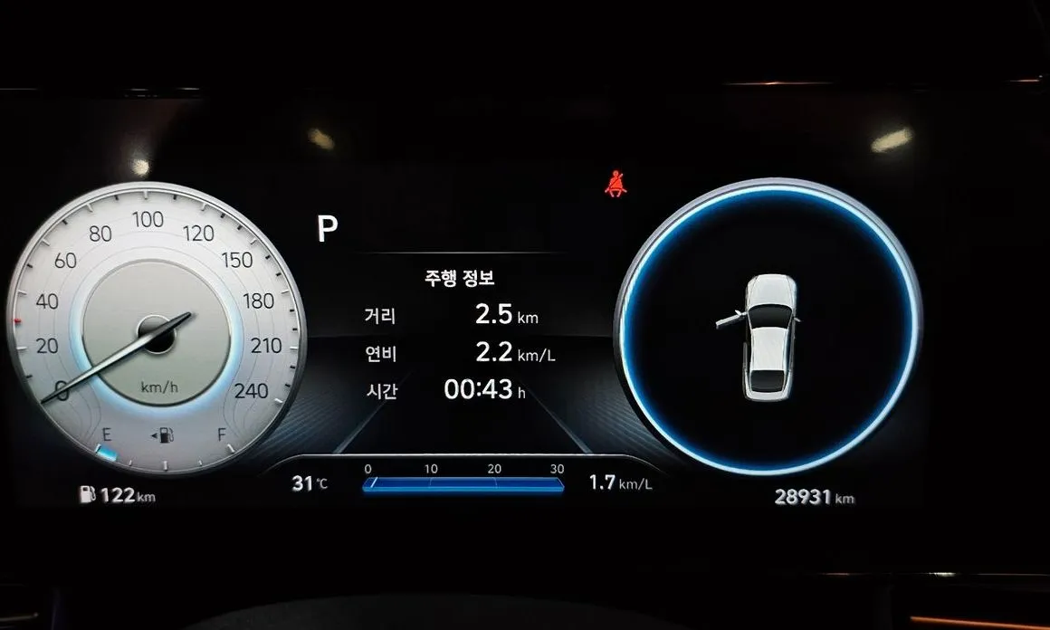 Hyundai AVANTE — фото 2