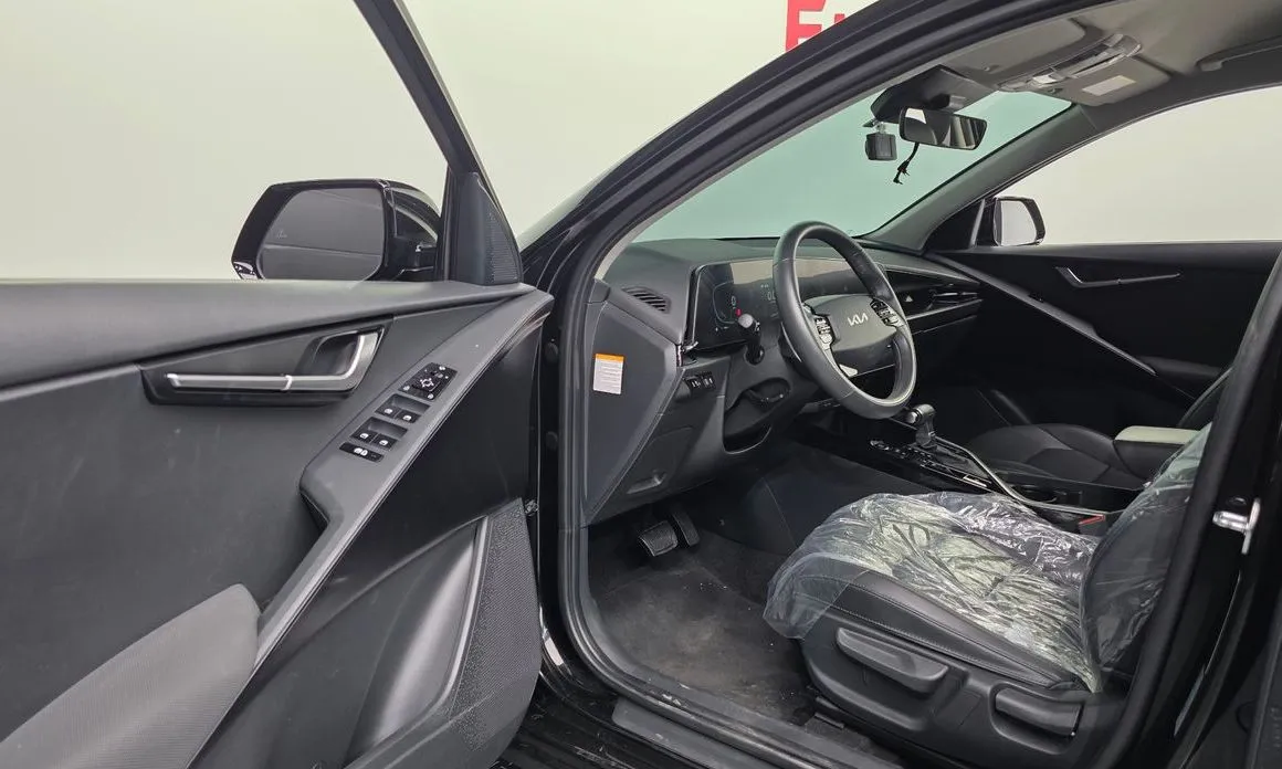 Kia Niro — фото 10