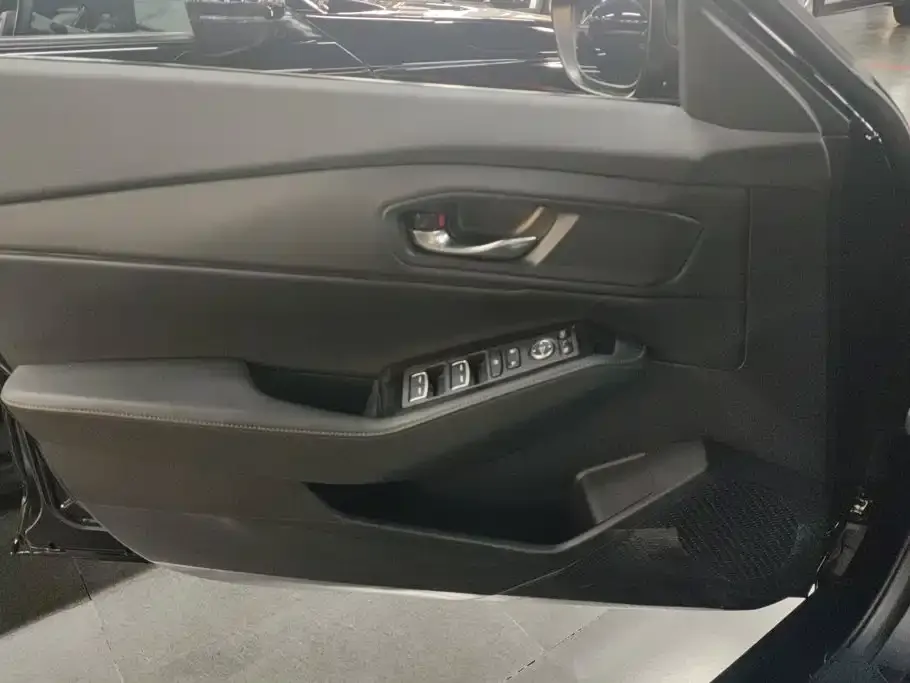 Honda Accord — фото 3