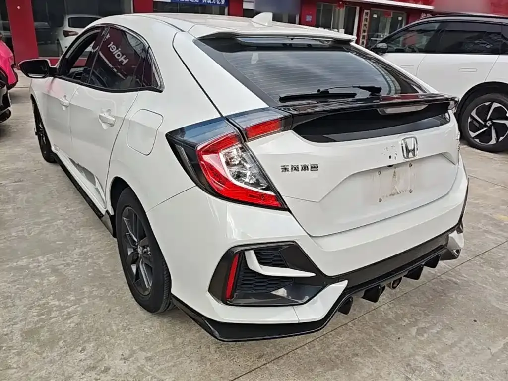 Honda Civic — фото 8