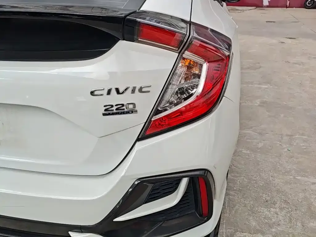 Honda Civic — фото 6