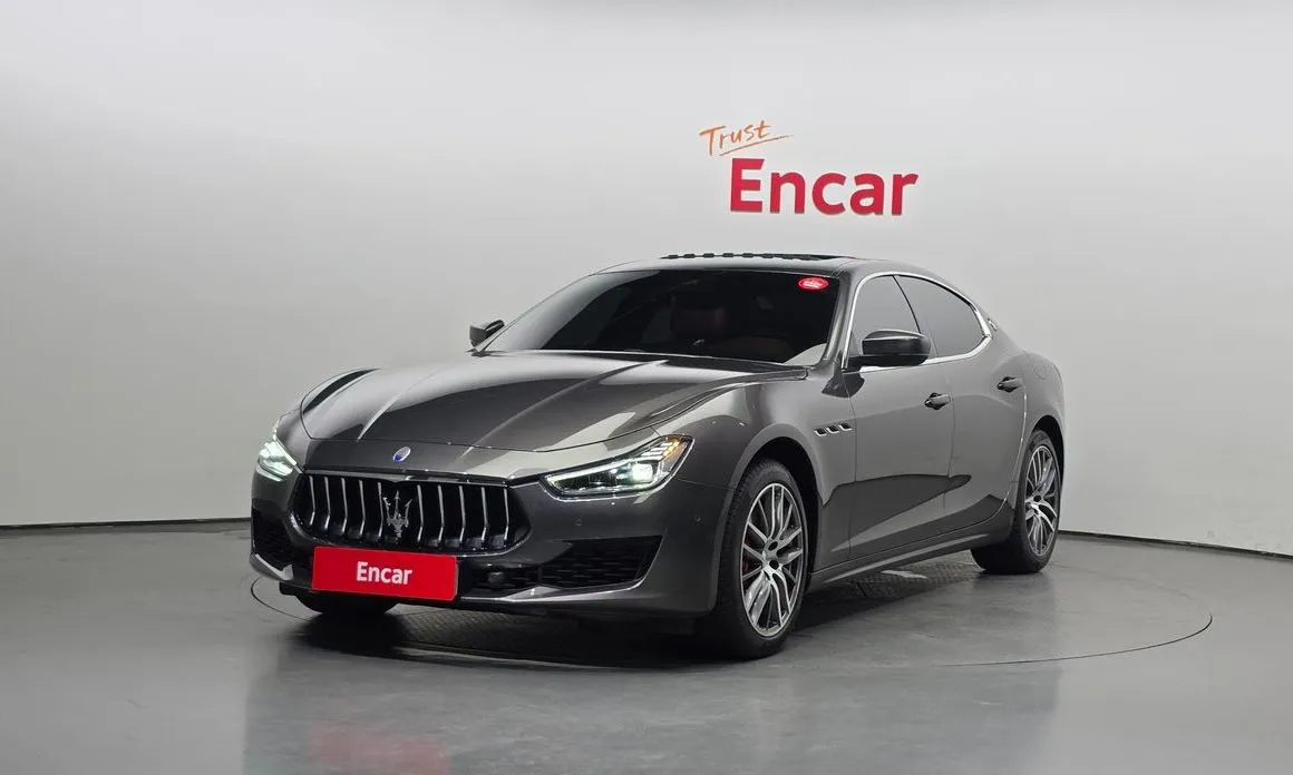 Maserati Ghibli — фото 1