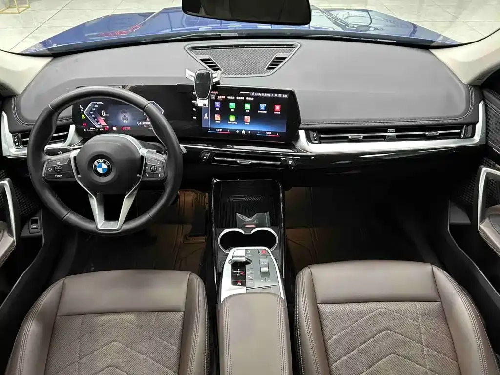 BMW X1 — фото 6