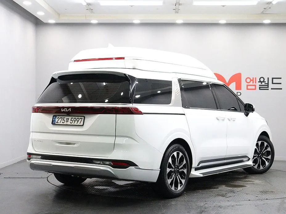 Kia Carnival — фото 4