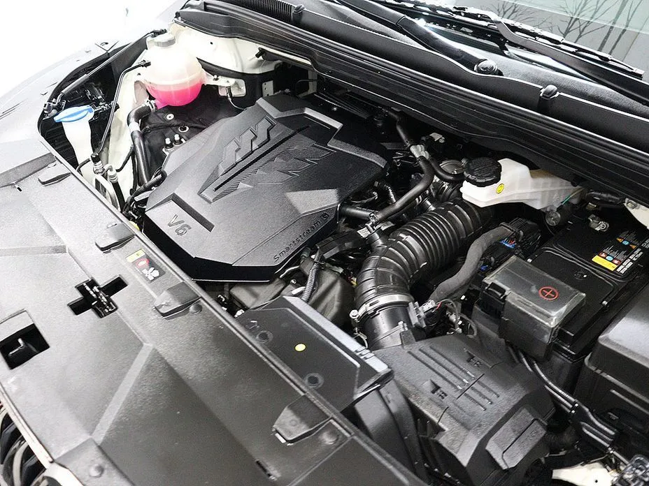 Kia Carnival — фото 10