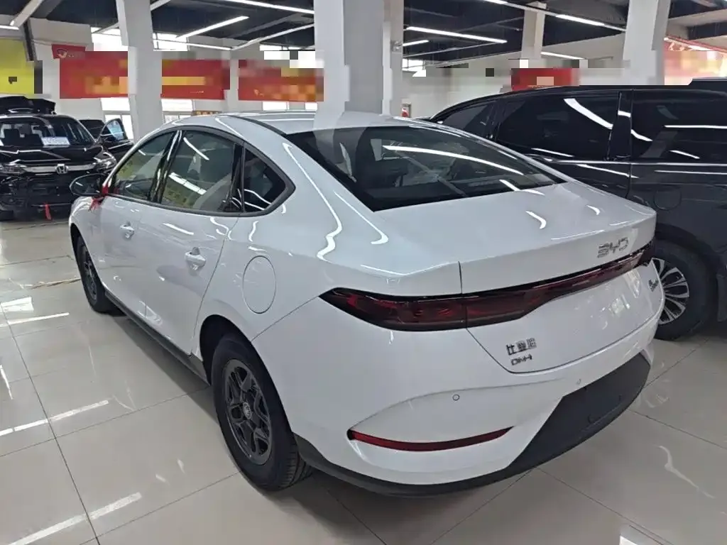 BYD Qin PLUS — фото 5