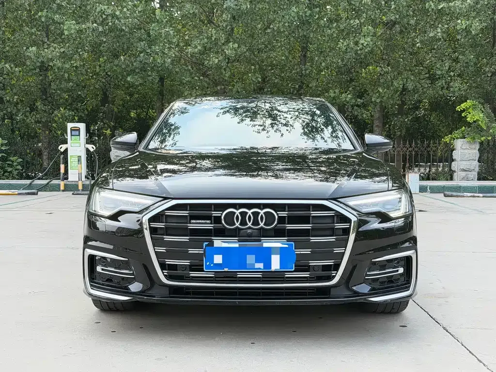 Audi A6L — фото 9
