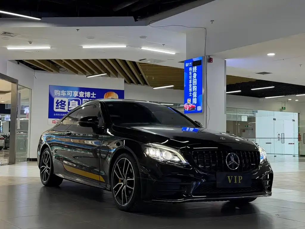 Mercedes-Benz C-Class AMG — фото 1