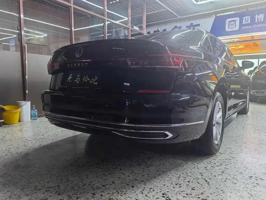 Volkswagen Passat — фото 6