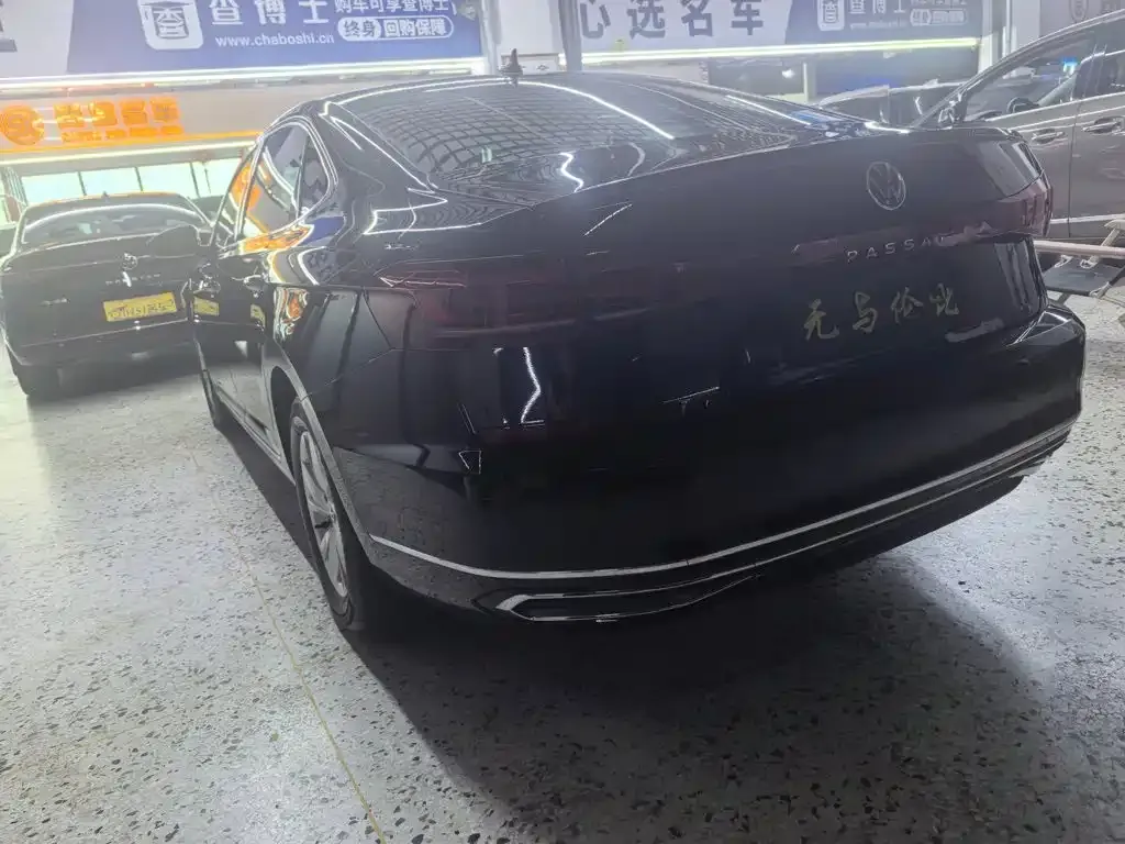 Volkswagen Passat — фото 7